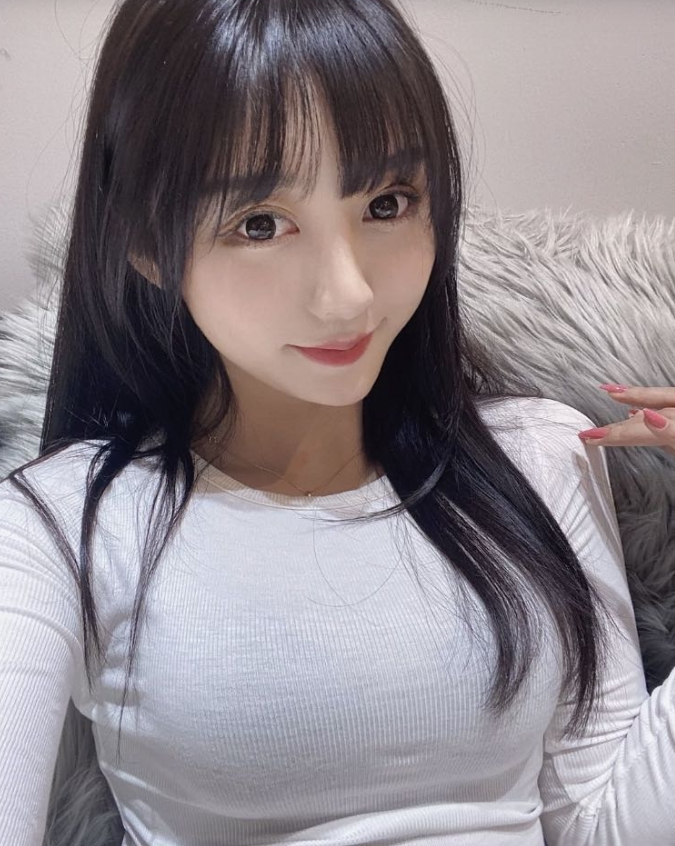 02年大一学妹